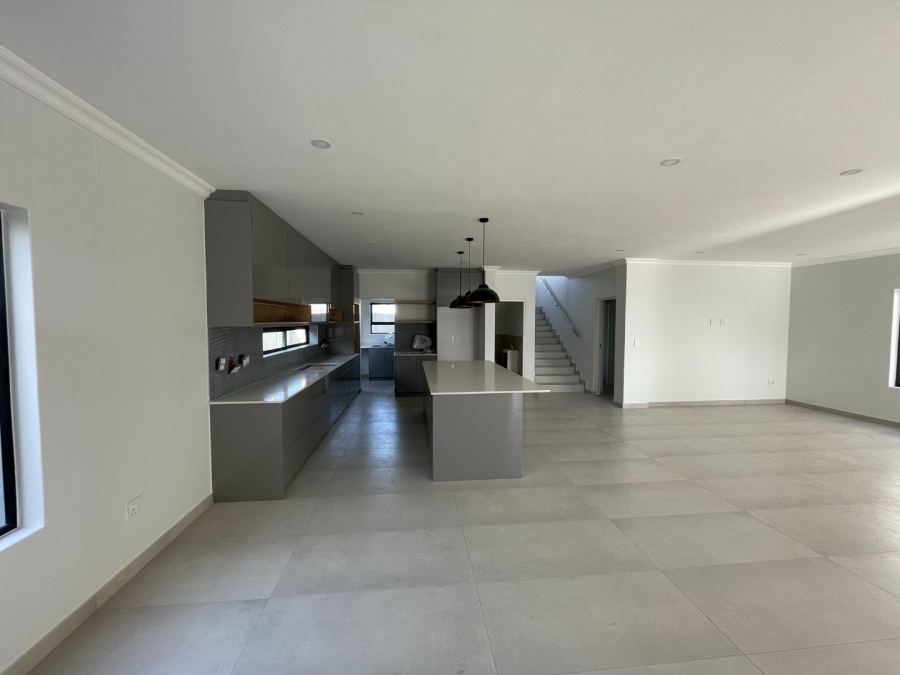 4 Bedroom Property for Sale in Sandown Western Cape
